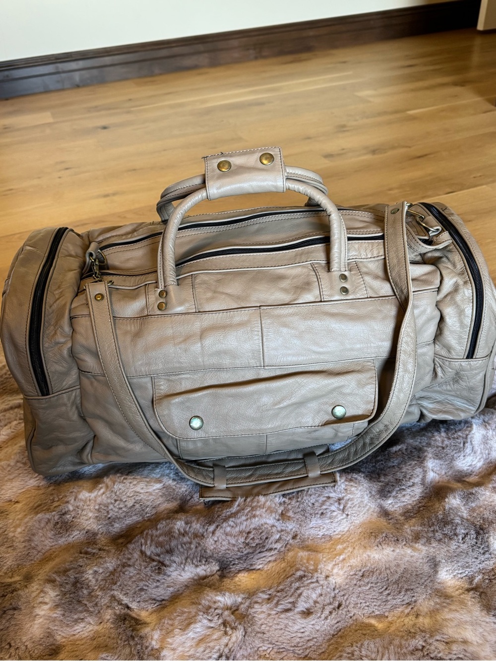 Vintage Taupe Genuine Leather Duffle Bag Made In Mexico